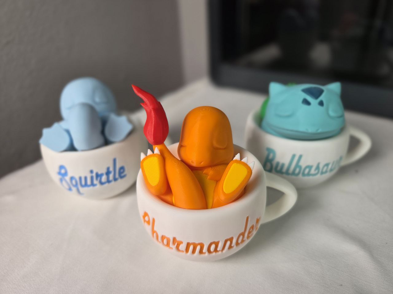 Bundle Charmander, Squirtle y Bulbasaur | Miniaturas Pokémon en Taza